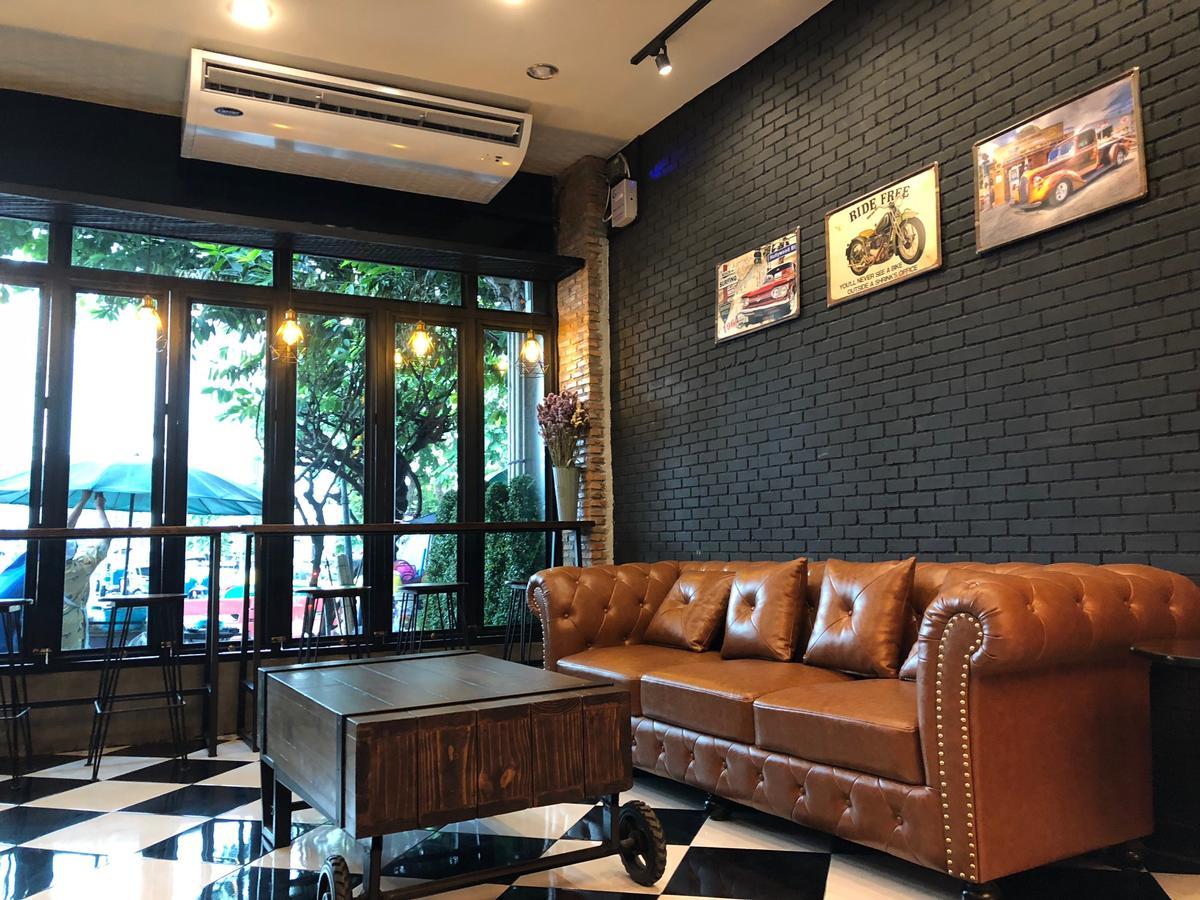 Sleepover Hostel Ban Bang Khwang Exterior foto