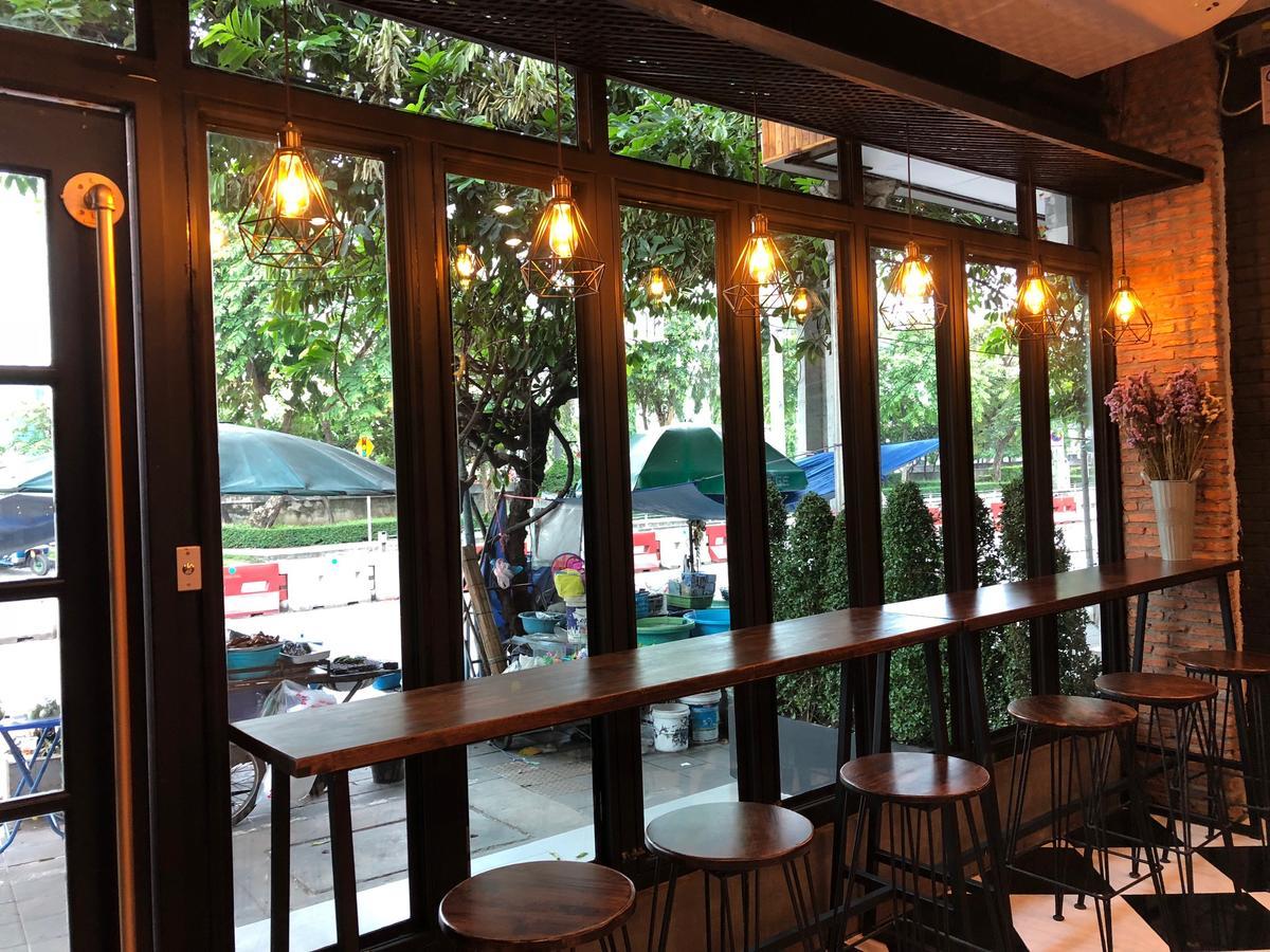 Sleepover Hostel Ban Bang Khwang Exterior foto